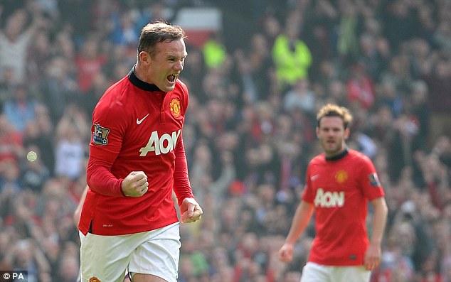 Rooney Cetak 2 Gol dalam Laga Penting